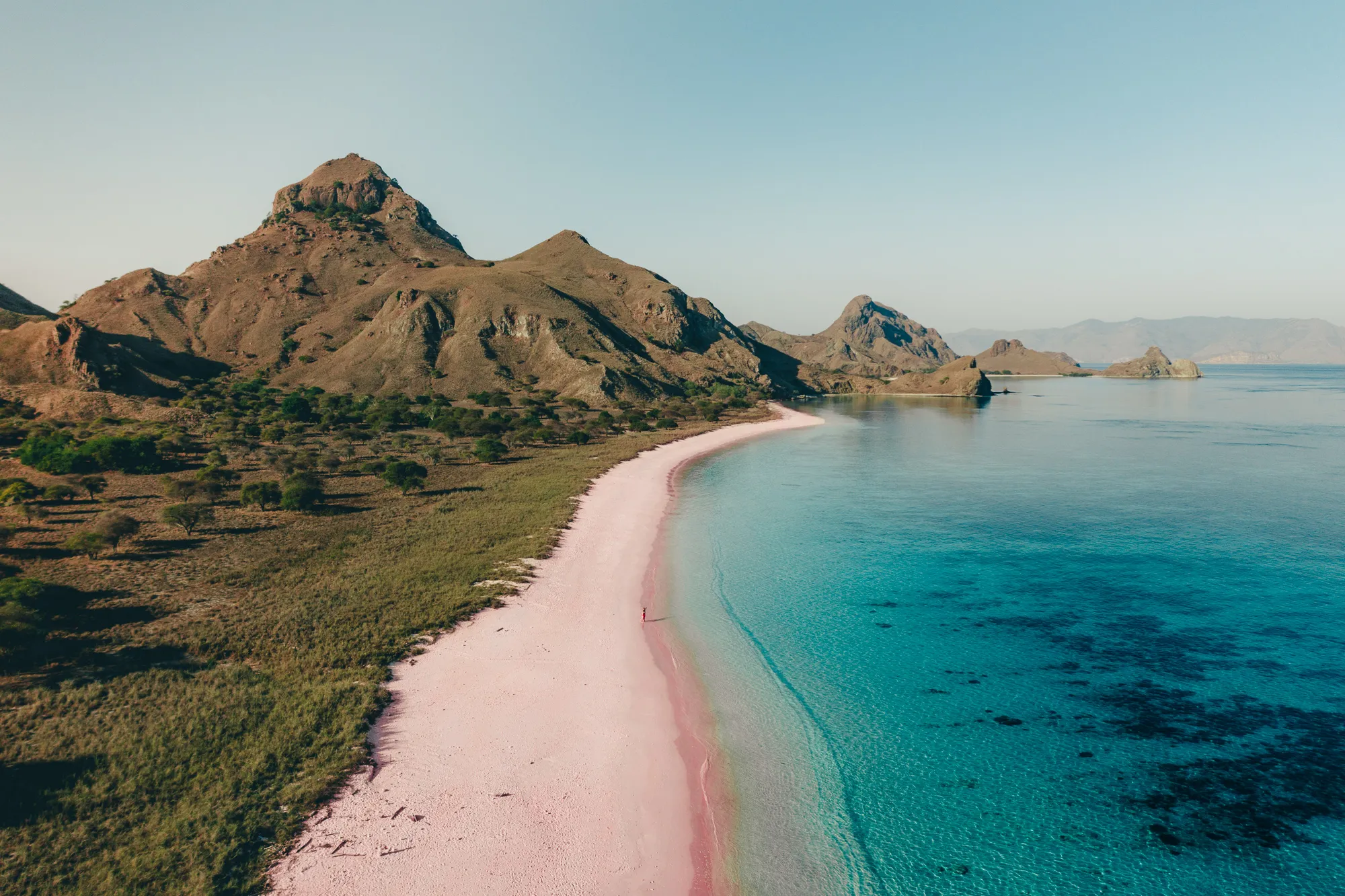 padar sandy beach tour