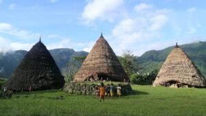 Wae Rebo Tour 2 Days 1 Night from Labuan Bajo