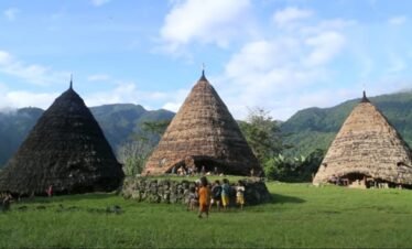 wae rebo tour 2 days 1 night