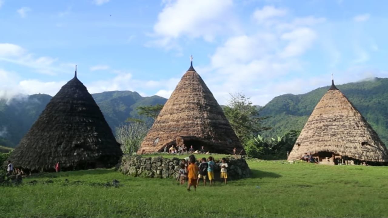 wae rebo tour 2 days 1 night