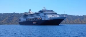 Komodo National Park Cruise Ship Excursions